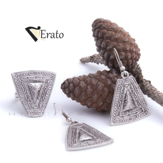 انگشتر و گوشواره مدل مهر